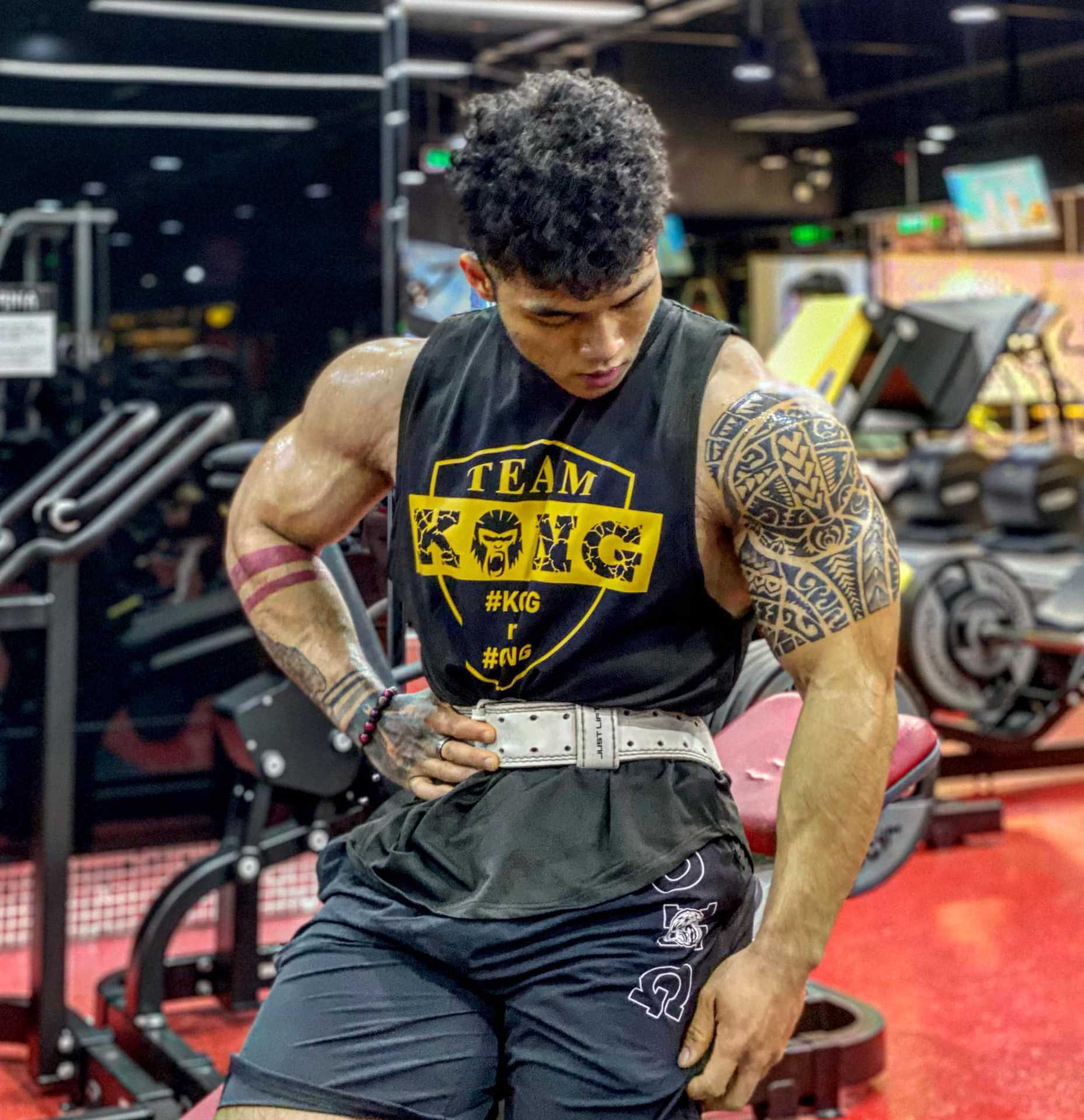 ärmelloses Oberteil