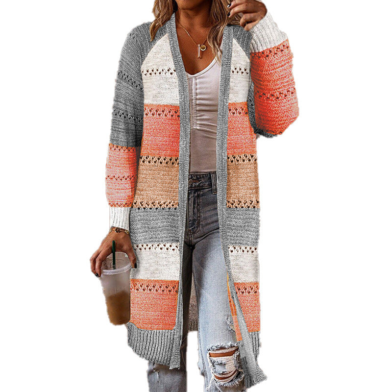 Mittellange, langärmelige, Strickjacke