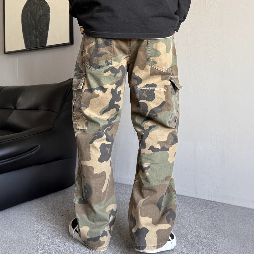 Bootcut-Jeans mit großen Taschen