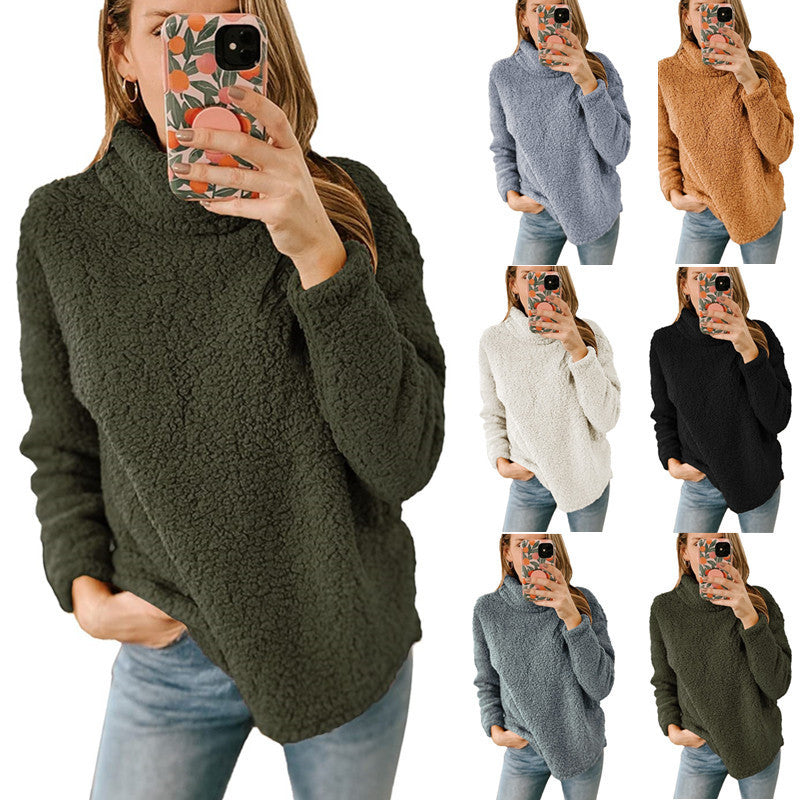 pelziger Rollkragenpullover