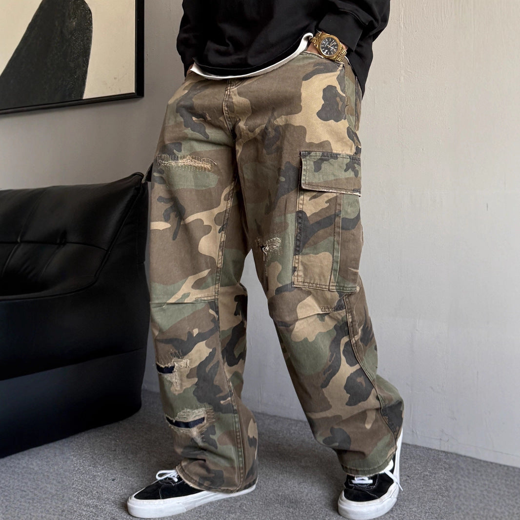 Bootcut-Jeans mit großen Taschen