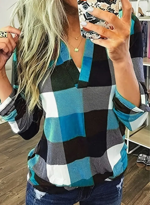 kariertes Flanellhemd mit V-Ausschnitt